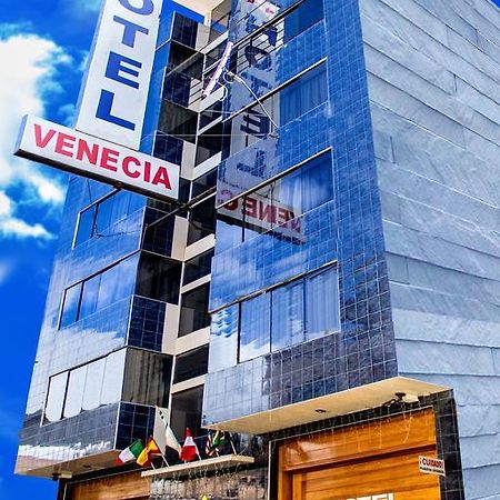 Hotel Venecia Huánuco Exteriör bild
