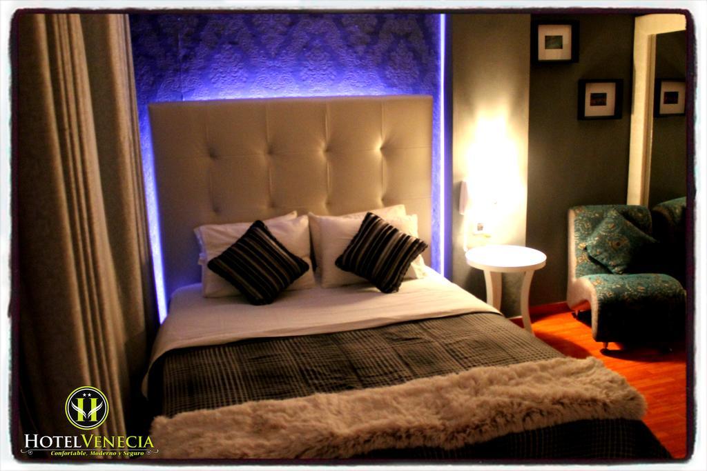 Hotel Venecia Huánuco Rum bild
