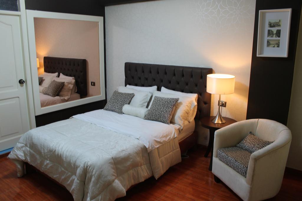 Hotel Venecia Huánuco Rum bild